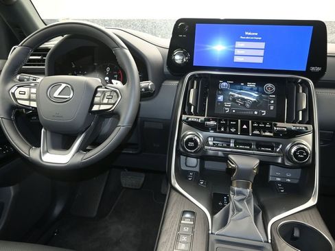 New 2026 Lexus LX 600 4WD w/ Luxury Package image 28