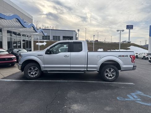 Used 2015 Ford F150 XLT w/ Equipment Group 302A Luxury image 6