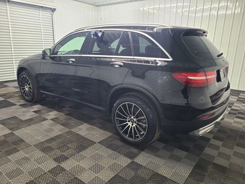 Used 2018 Mercedes-Benz GLC 300 4MATIC image 9