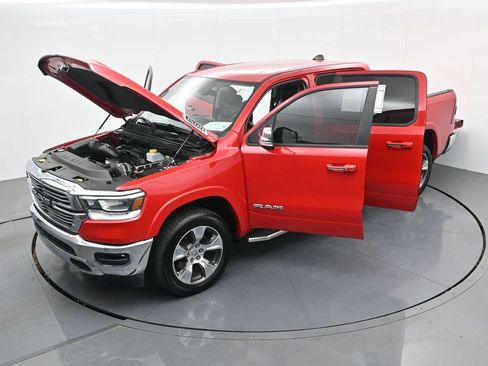 Used 2022 RAM 1500 Laramie AWD/4WD image 40
