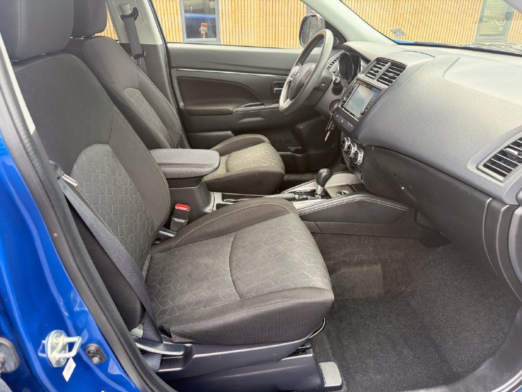 Used 2021 Mitsubishi Outlander Sport Black Edition AWD/4WD image 24