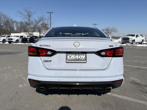Used 2024 Nissan Altima 2.5 SR image 6