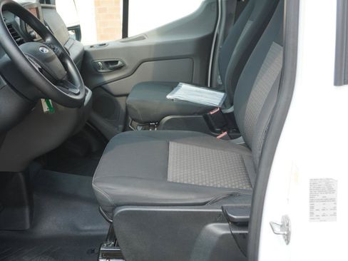 Used 2025 Ford Transit 250 Low Roof w/ Exterior Upgrade Package RWD image 16