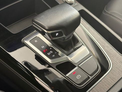 Used 2023 Audi Q5 2.0T Premium w/ Convenience Package AWD/4WD image 20