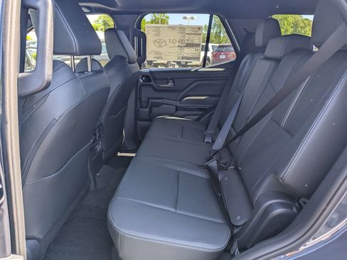 New 2026 Toyota 4Runner Limited AWD/4WD image 14