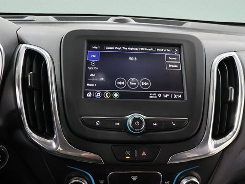 Used 2023 Chevrolet Equinox LT image 10