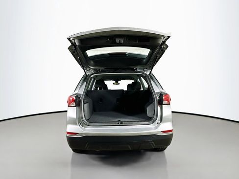 Used 2024 Chevrolet Equinox LS FWD image 35