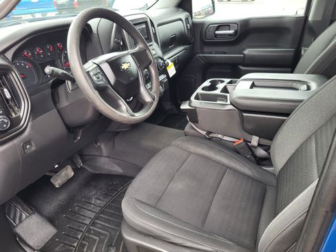 Used 2023 Chevrolet Silverado 1500 Custom AWD/4WD image 14