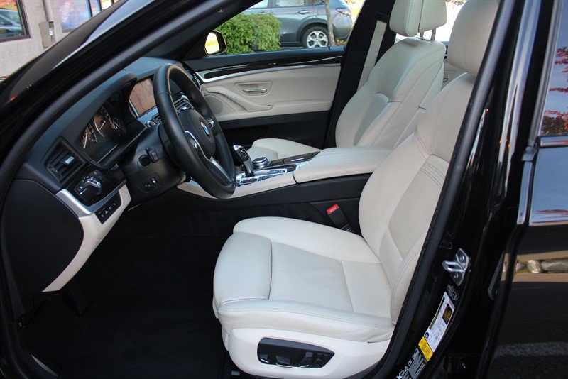 Used 2014 BMW 535i xDrive Sedan AWD/4WD image 22