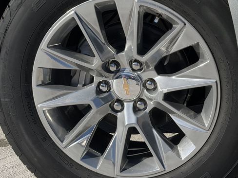 New 2026 Chevrolet Suburban Premier w/ Sun And Tow Package image 9