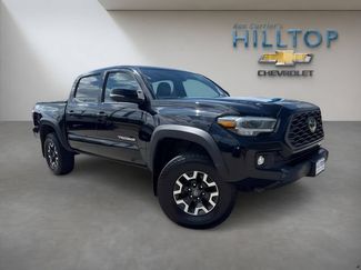 Used 2020 Toyota Tacoma TRD Off-Road w/ TRD Premium Off Road Package AWD/4WD video 1