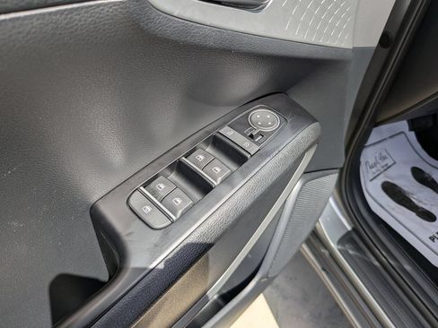 Certified 2024 Kia Soul LX FWD image 18