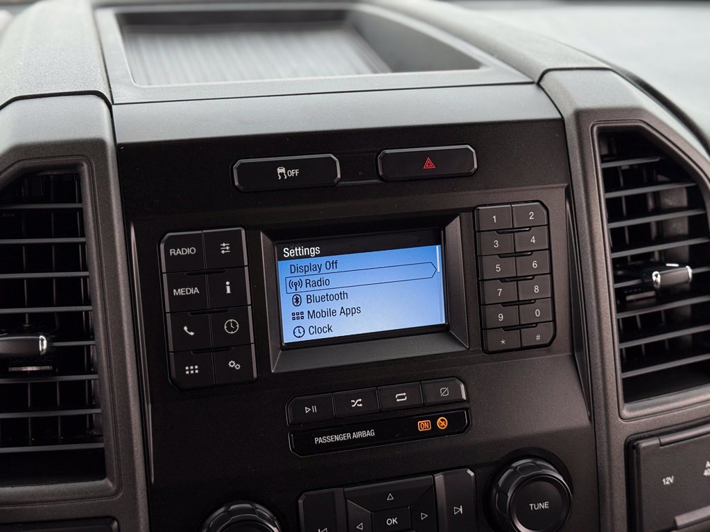 Used 2022 Ford F250 XL w/ Power Equipment Group AWD/4WD image 18