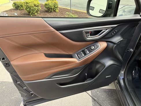 Used 2021 Subaru Forester Touring w/ Popular Package #2 image 14