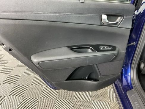 Used 2017 Kia Optima SX FWD image 25