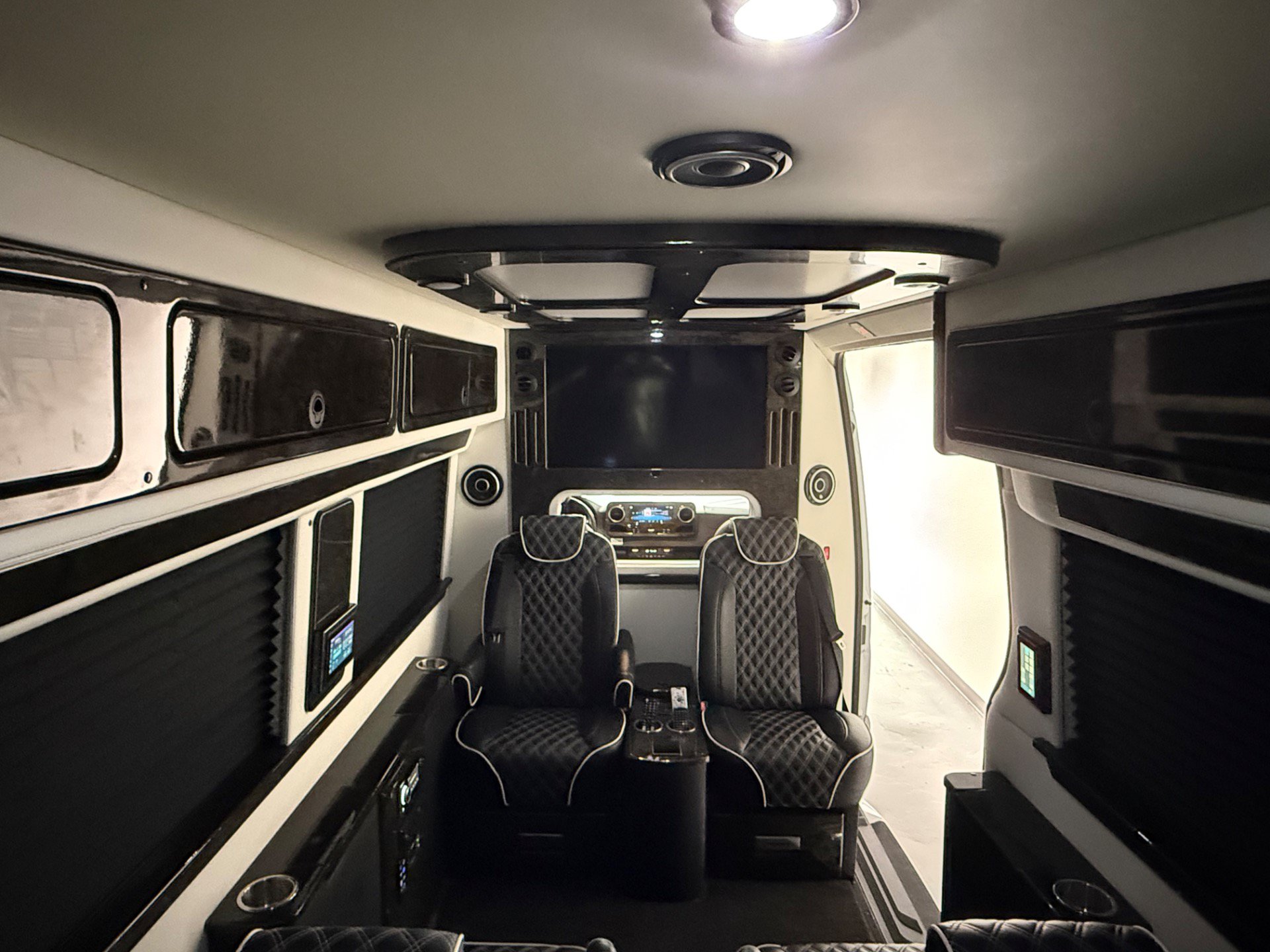 Used 2019 Mercedes-Benz Sprinter 4x4 170 image 24