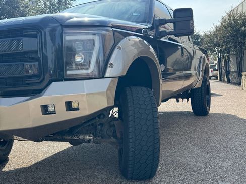 Used 2012 Ford F250 King Ranch w/ King Ranch w/Chrome Pkg image 4