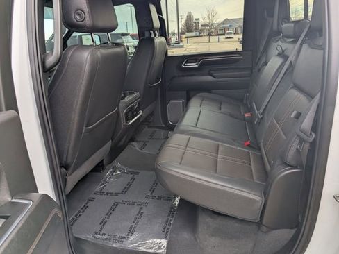 Used 2024 Chevrolet Silverado 3500 High Country w/ High Country Premium Package image 11