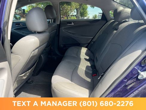 Used 2013 Hyundai Sonata SE FWD image 20