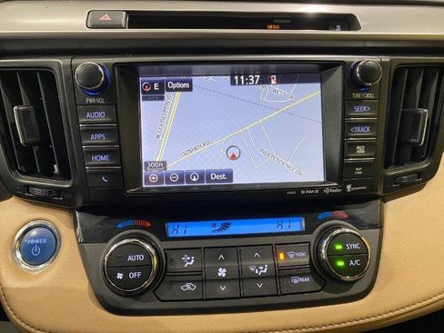 Used 2016 Toyota RAV4 XLE w/ Convenience Package image 18