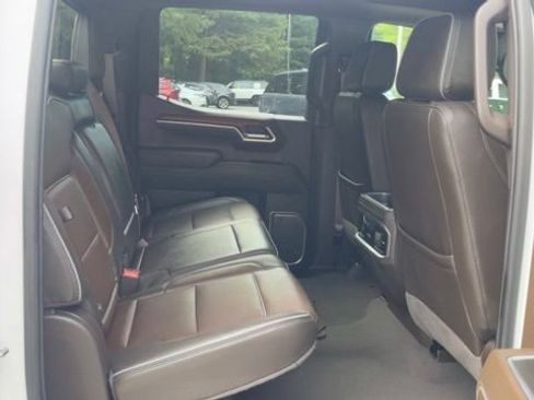 Used 2023 GMC Sierra 1500 Denali w/ Denali Reserve Package AWD/4WD image 13