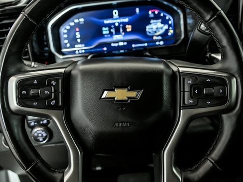 Certified 2024 Chevrolet Silverado 3500 LT w/ Convenience Package image 17