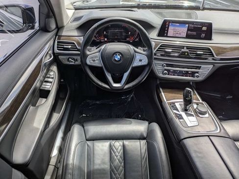 Used 2020 BMW 750i xDrive w/ Cold Weather Package AWD/4WD image 14