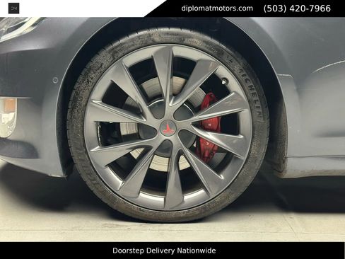 Used 2018 Tesla Model S P100D image 37