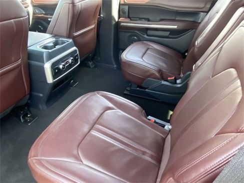 Used 2024 Ford Expedition Limited image 17