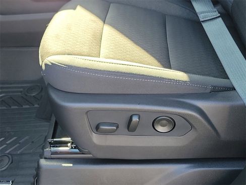 New 2026 Chevrolet Silverado 1500 RST w/ Z71 Off-Road Package image 16