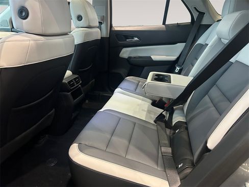 New 2025 Honda Prologue Touring image 13