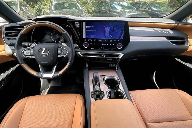 Used 2024 Lexus RX 350 Premium w/ Accessory Package (Z1) AWD/4WD image 7