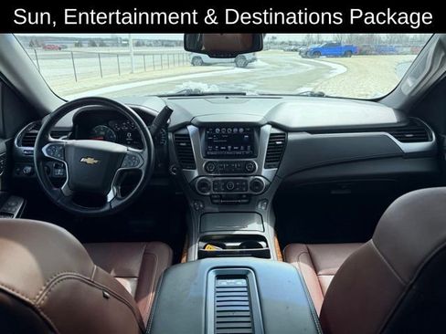 Certified 2019 Chevrolet Suburban Premier w/ Premier Plus Edition image 7