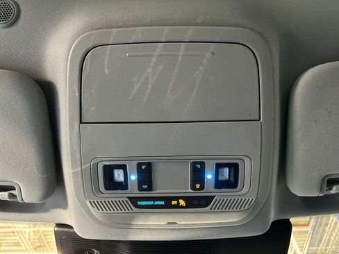 Certified 2021 Ford Explorer XLT w/ Equipment Group 202A image 20