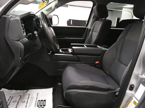 Used 2022 Toyota Tundra SR RWD image 9