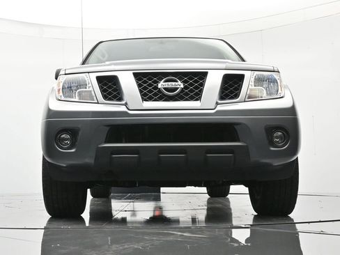 Used 2021 Nissan Frontier SV image 37