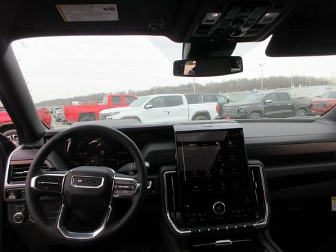 New 2026 GMC Yukon XL Denali w/ Sun & Power Step Package image 17