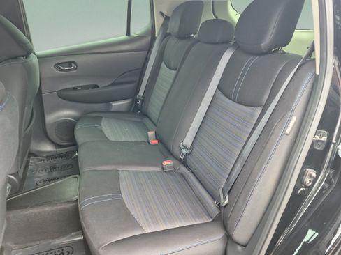 Used 2023 Nissan Leaf SV Plus FWD image 18