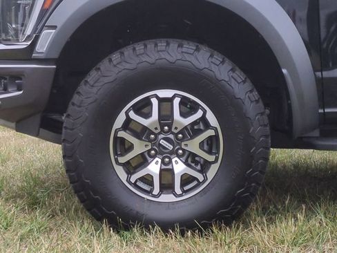 Used 2023 Ford F150 Raptor AWD/4WD image 17