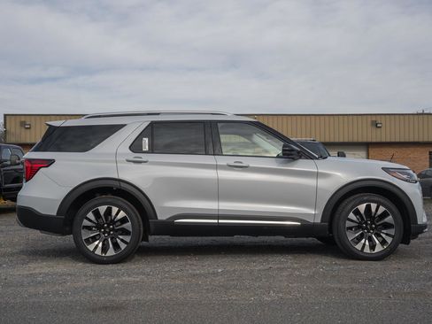 New 2026 Ford Explorer Platinum w/ LUX Leather Package image 4