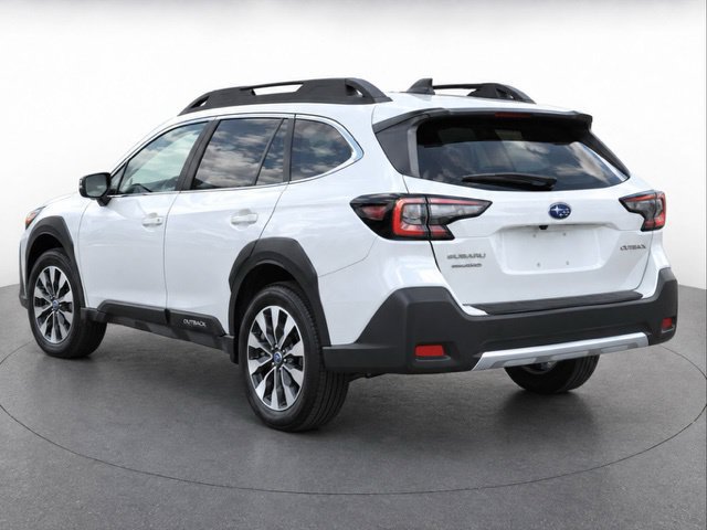 Used 2024 Subaru Outback Limited AWD/4WD image 4