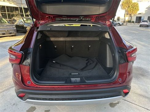 Used 2024 Chevrolet Trax LT image 22