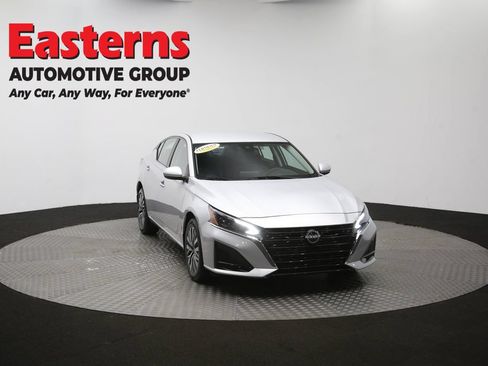 Used 2023 Nissan Altima 2.5 SV AWD/4WD image 50