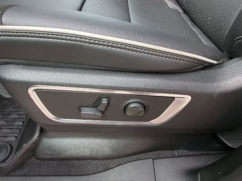 New 2026 RAM 1500 Laramie w/ Sport Appearance Package AWD/4WD image 26