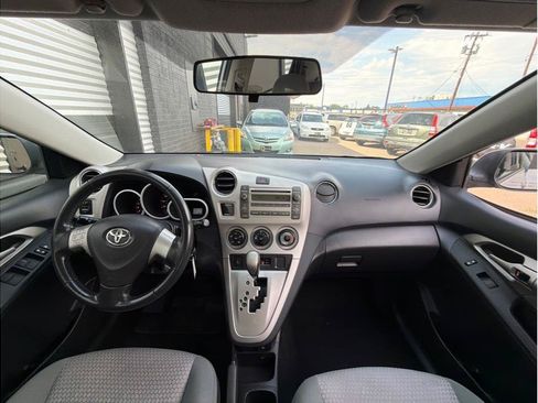 Used 2009 Toyota Matrix XRS FWD image 13