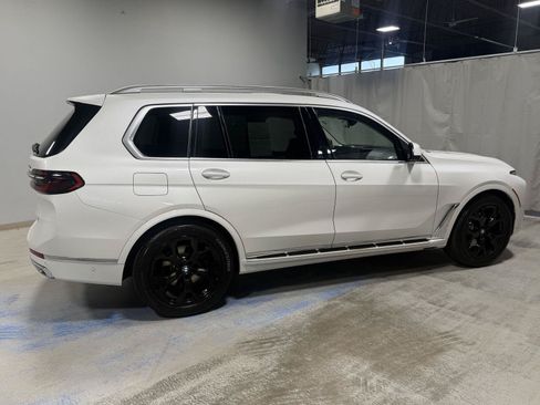 Used 2024 BMW X7 xDrive40i w/ Executive Package AWD/4WD image 19