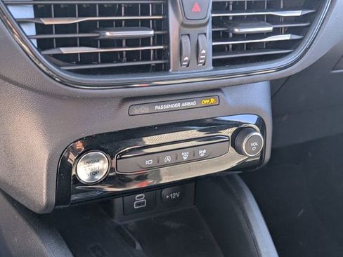 Certified 2024 Ford Escape ST-Line Select w/ Tech Pack #2 image 19