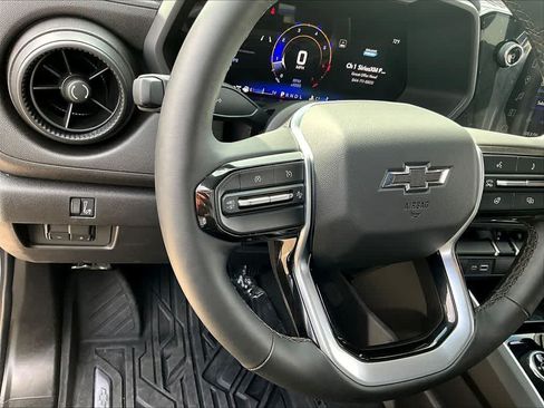 New 2026 Chevrolet Colorado Trail Boss AWD/4WD image 14