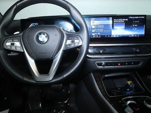 Used 2024 BMW X5 xDrive40i w/ Premium Package AWD/4WD image 31