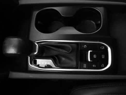 Used 2019 Hyundai Santa Fe AWD image 34